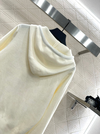 Hooded knitted cardigan