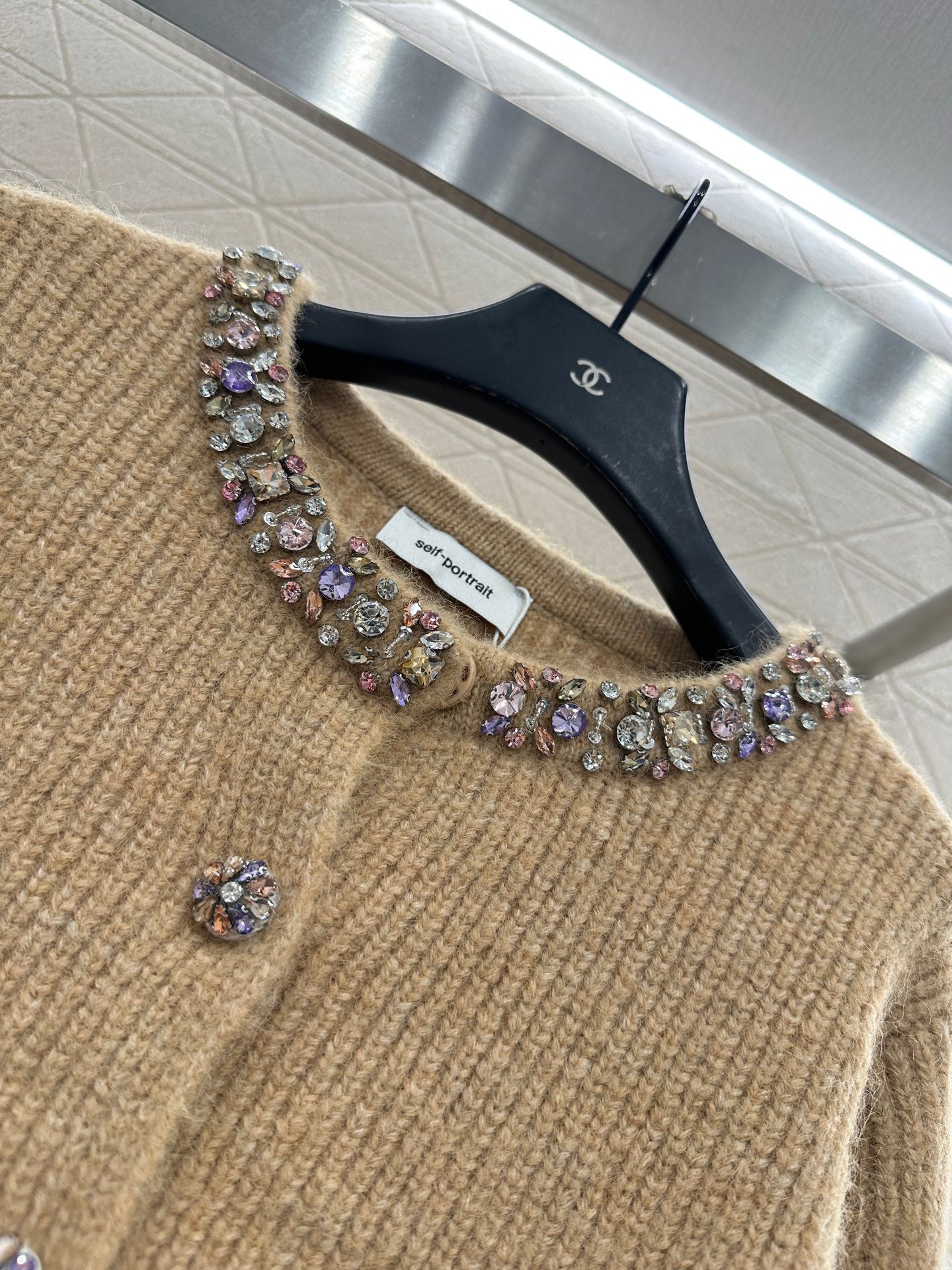 Nail bead knitted cardigan