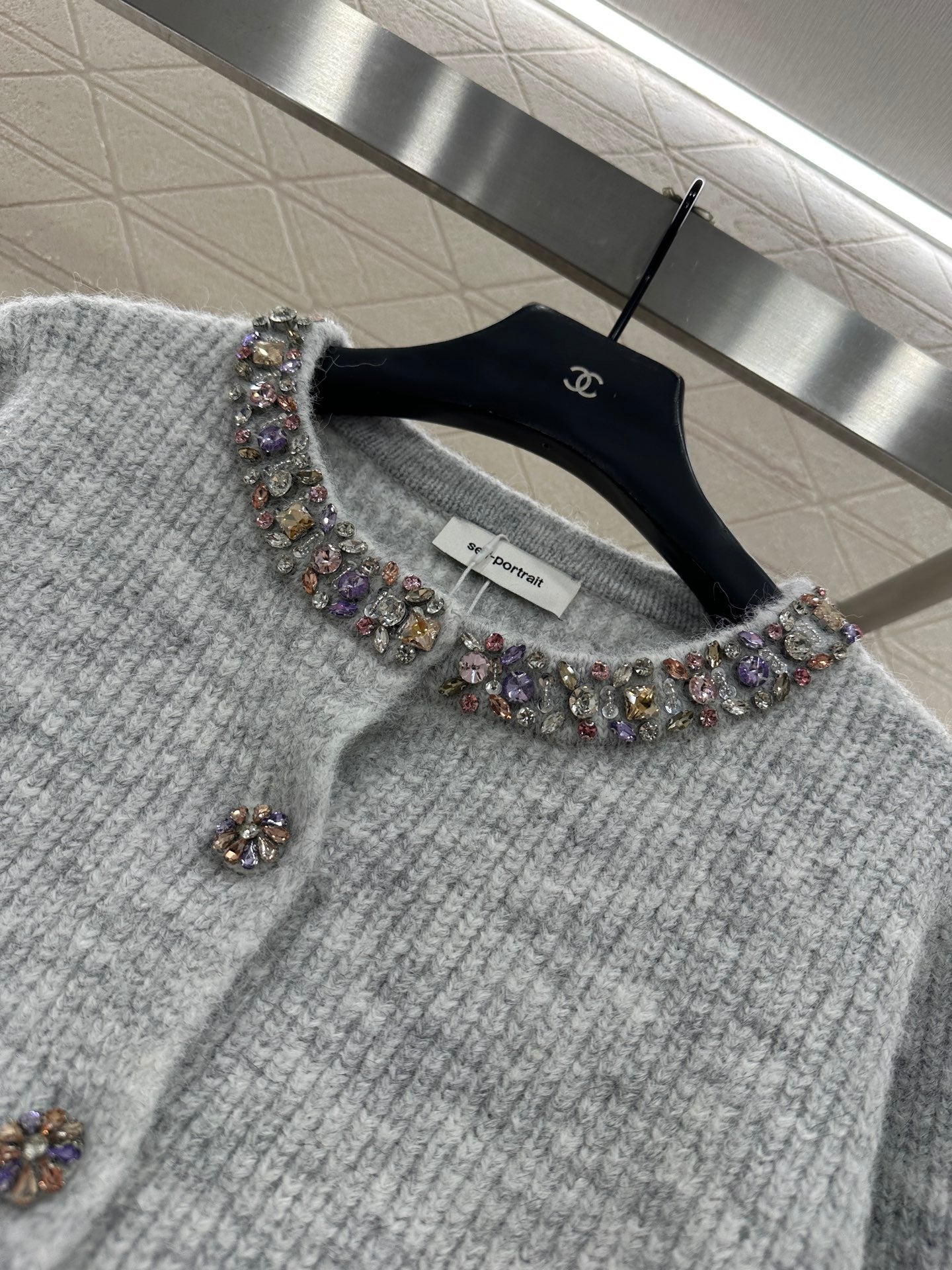 Nail bead knitted cardigan