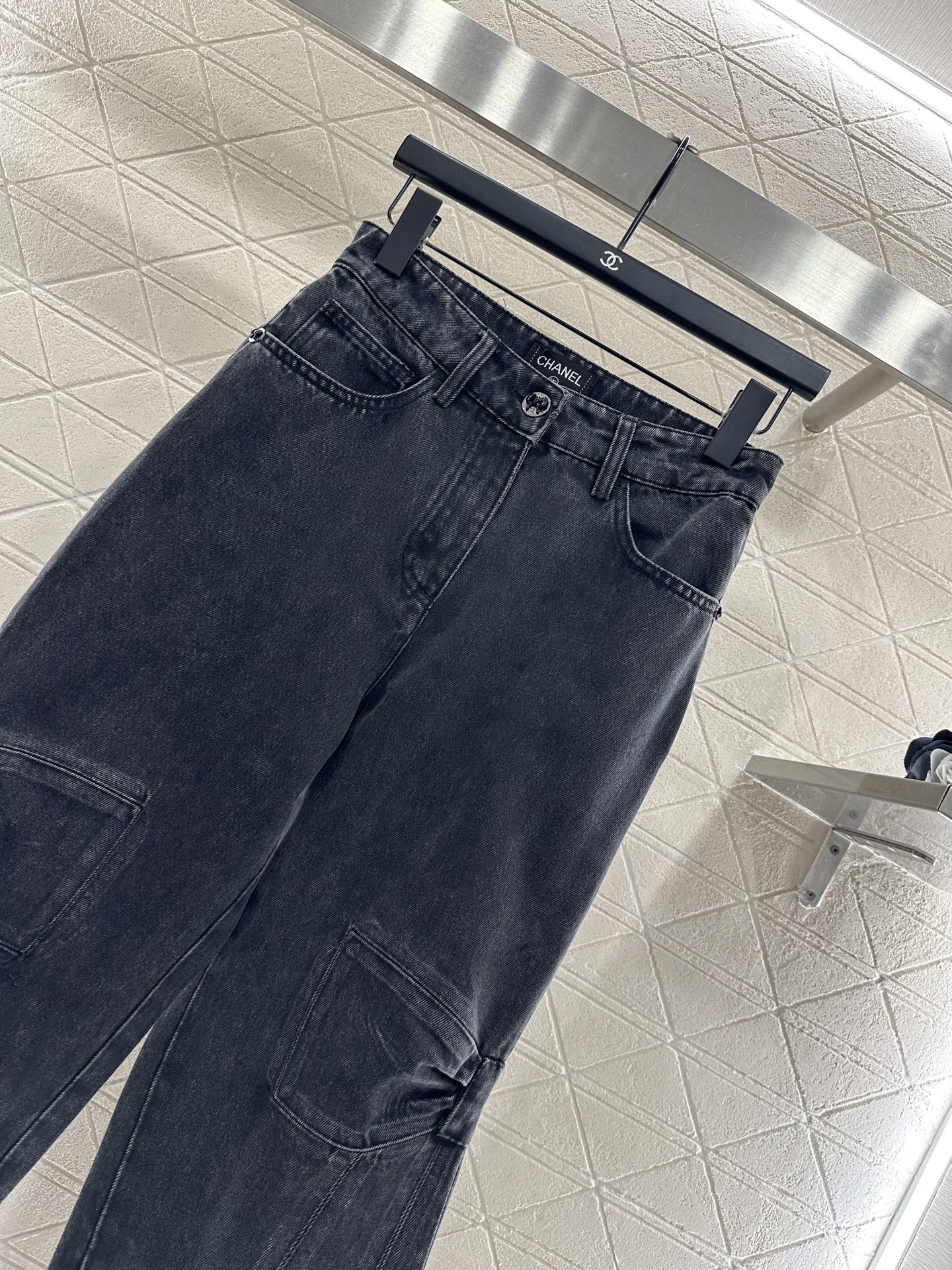 Bow tie denim straight leg pants