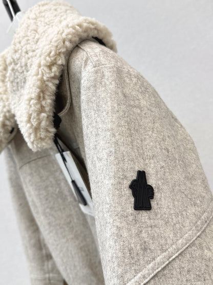 Lamb fur collar waistband hooded down jacket