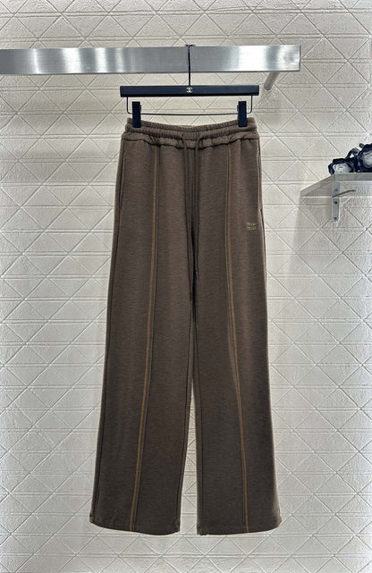 Half open hooded set