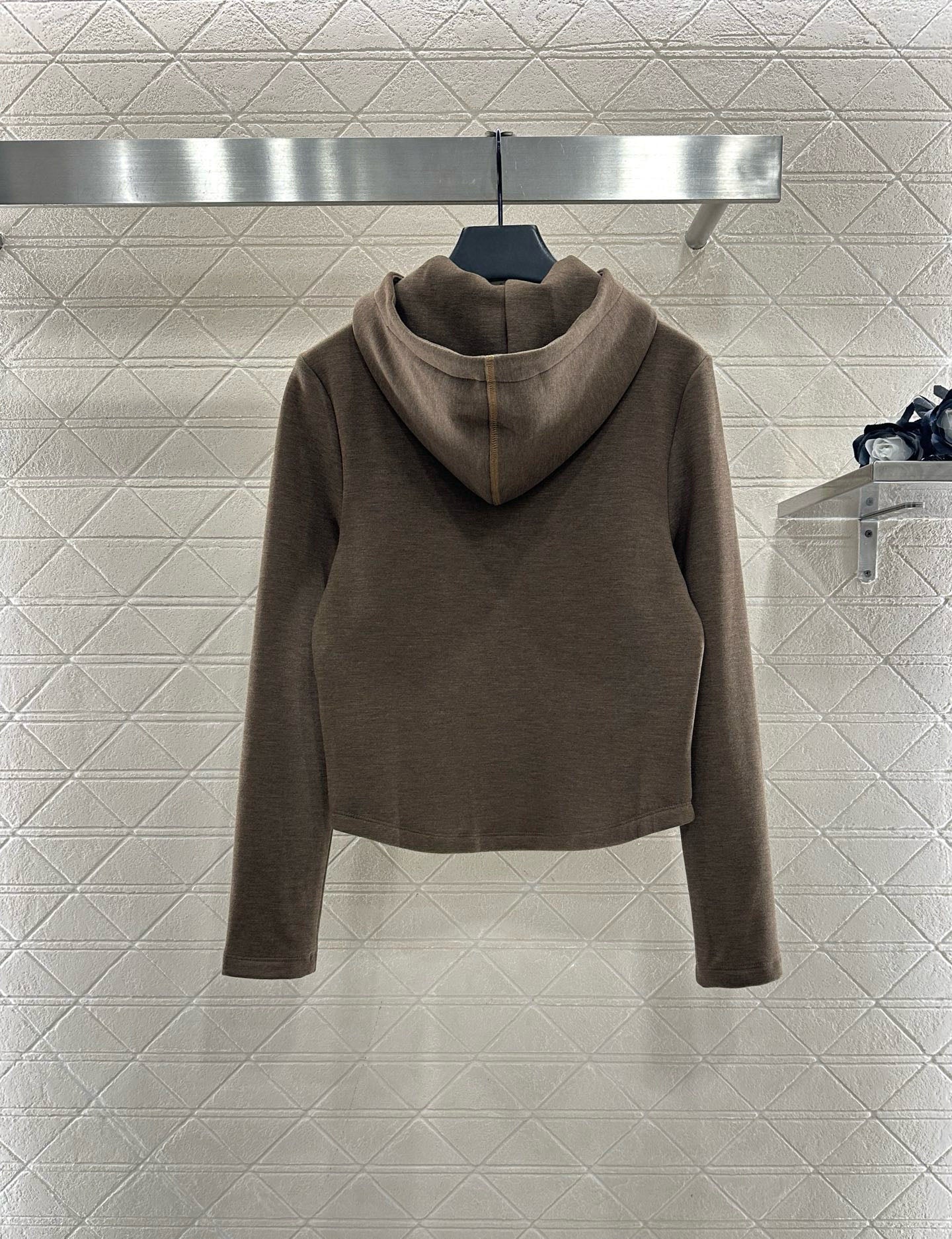 Half open hooded set