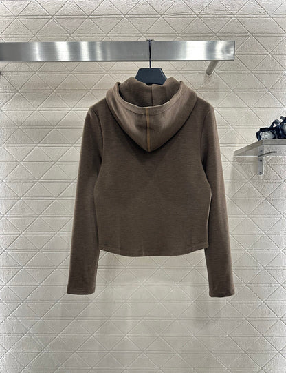 Half open hooded set