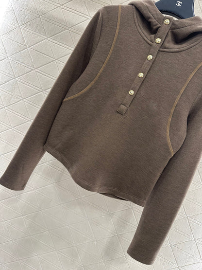 Half open hooded set