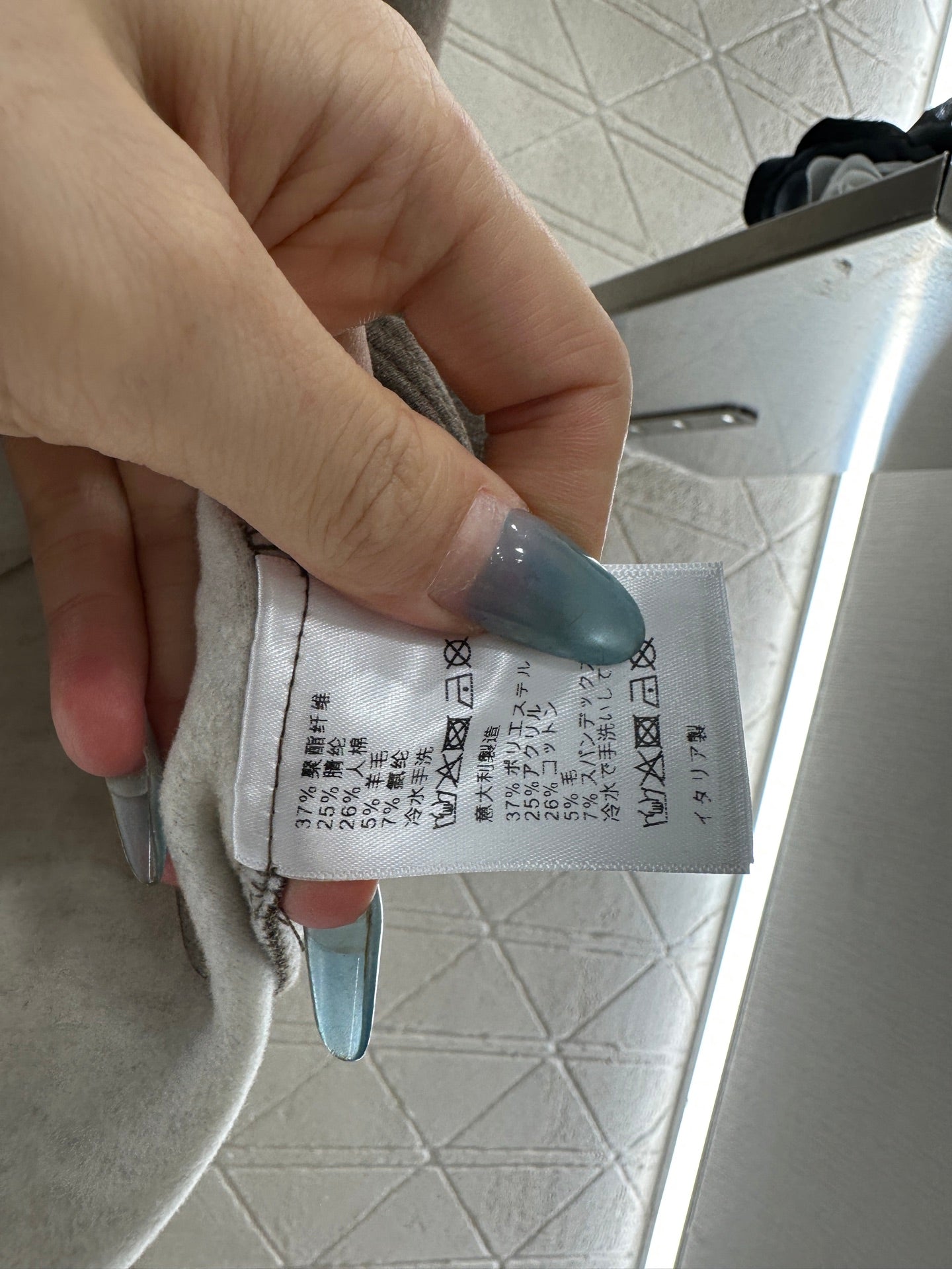 Half open hooded set