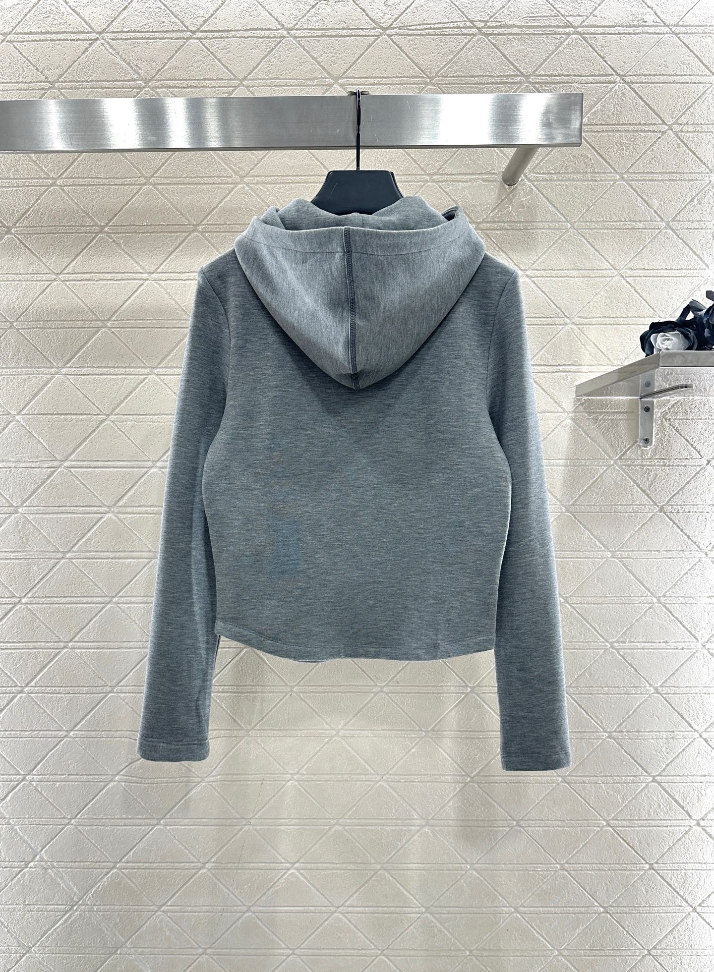 Half open hooded set