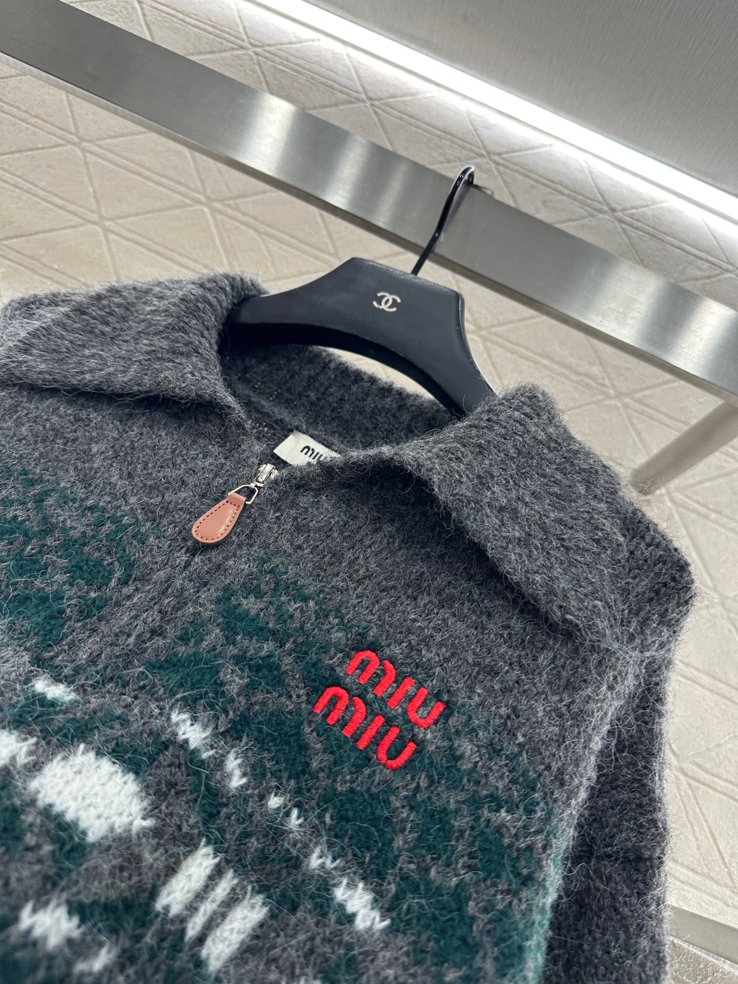 Half open collar Fel Island Knitted Top