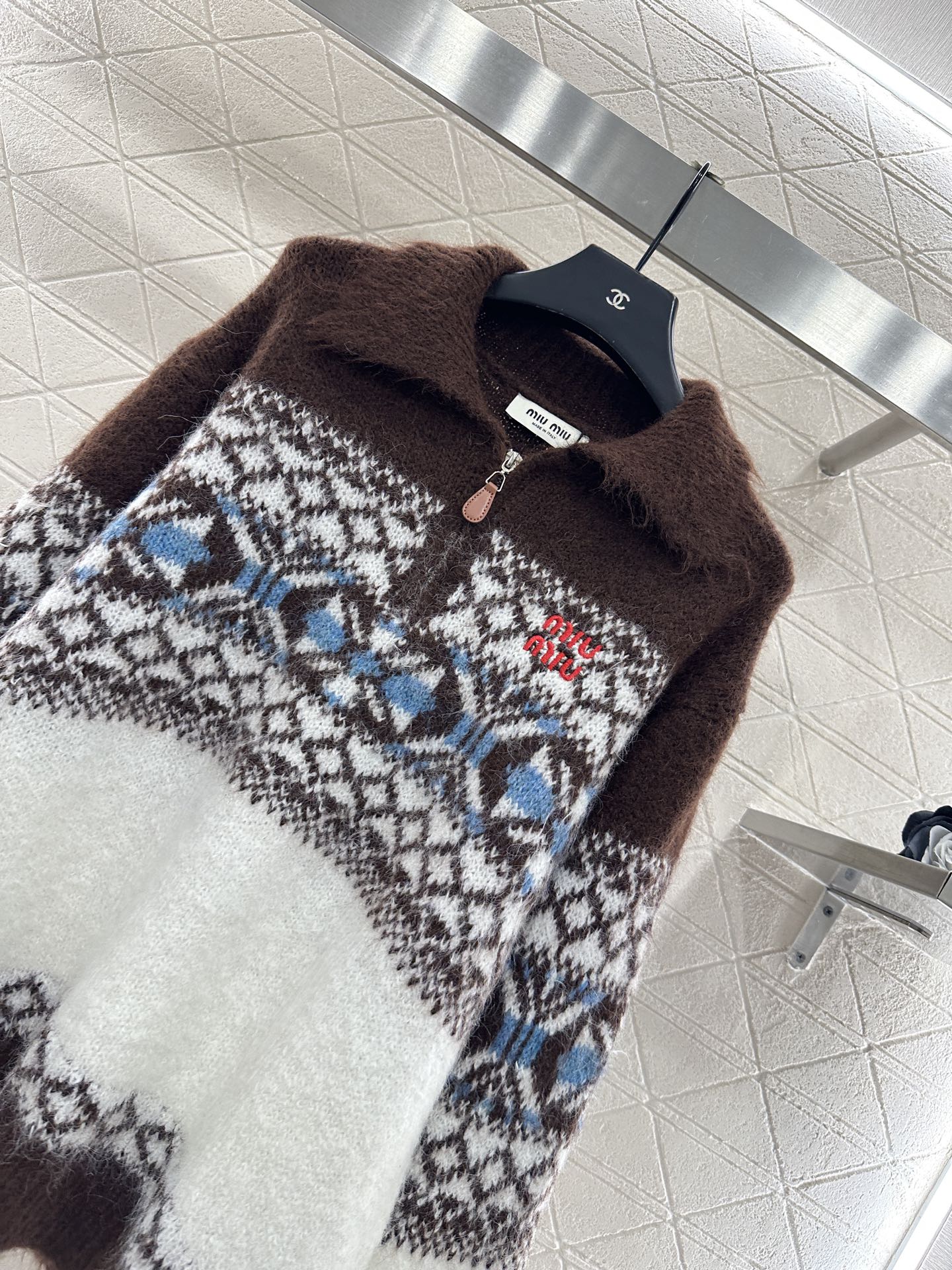 Half open collar Fel Island Knitted Top