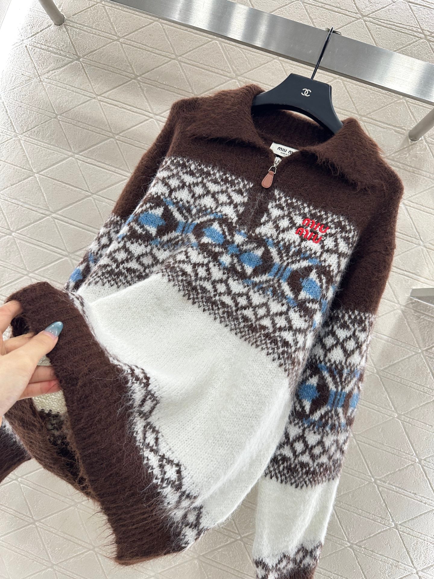 Half open collar Fel Island Knitted Top