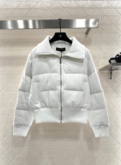 Flip collar jacquard down jacket