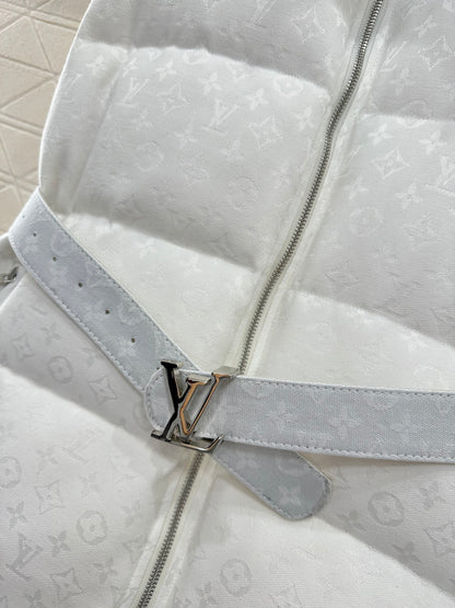 Stand up collar jacquard down vest