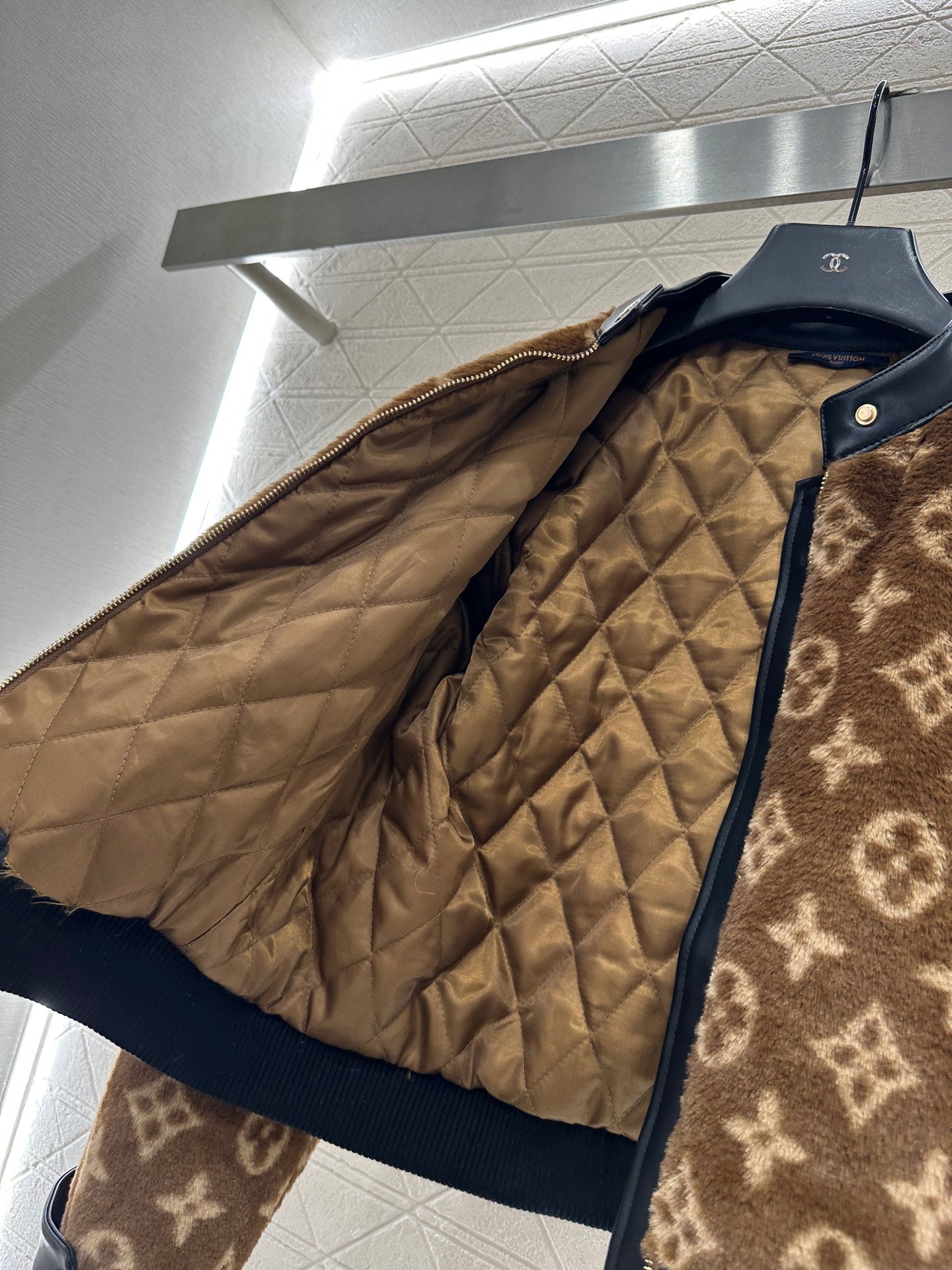 Splicing leather teddy lamb jacket