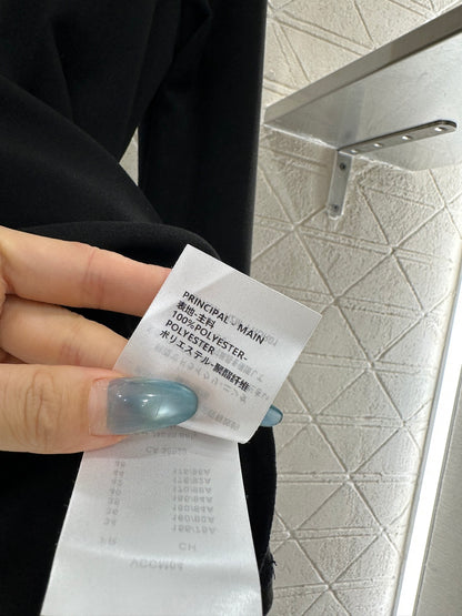 Slim fit letter logo high neck base shirt