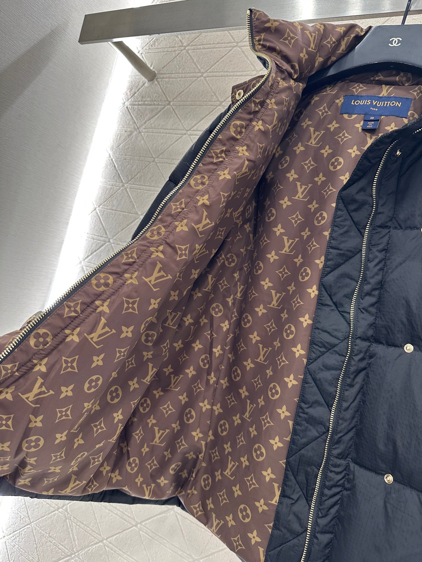 Leather buckle stand up collar down jacket