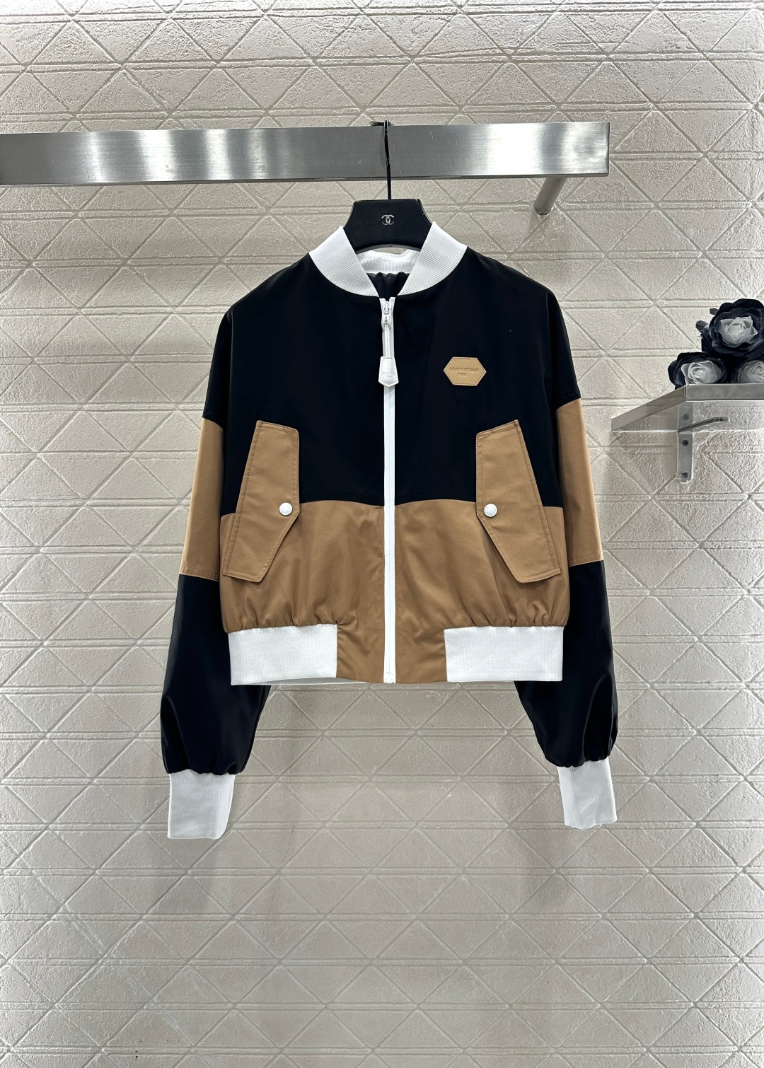 color-blocking jacket