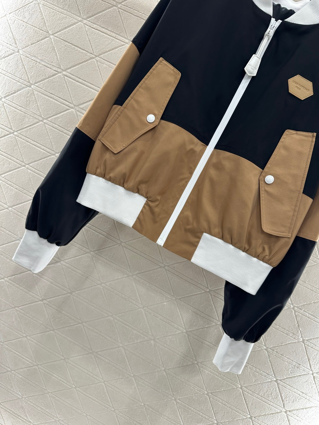 color-blocking jacket