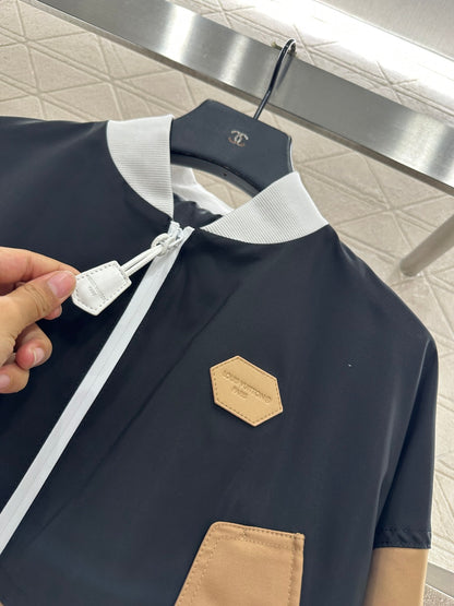 color-blocking jacket