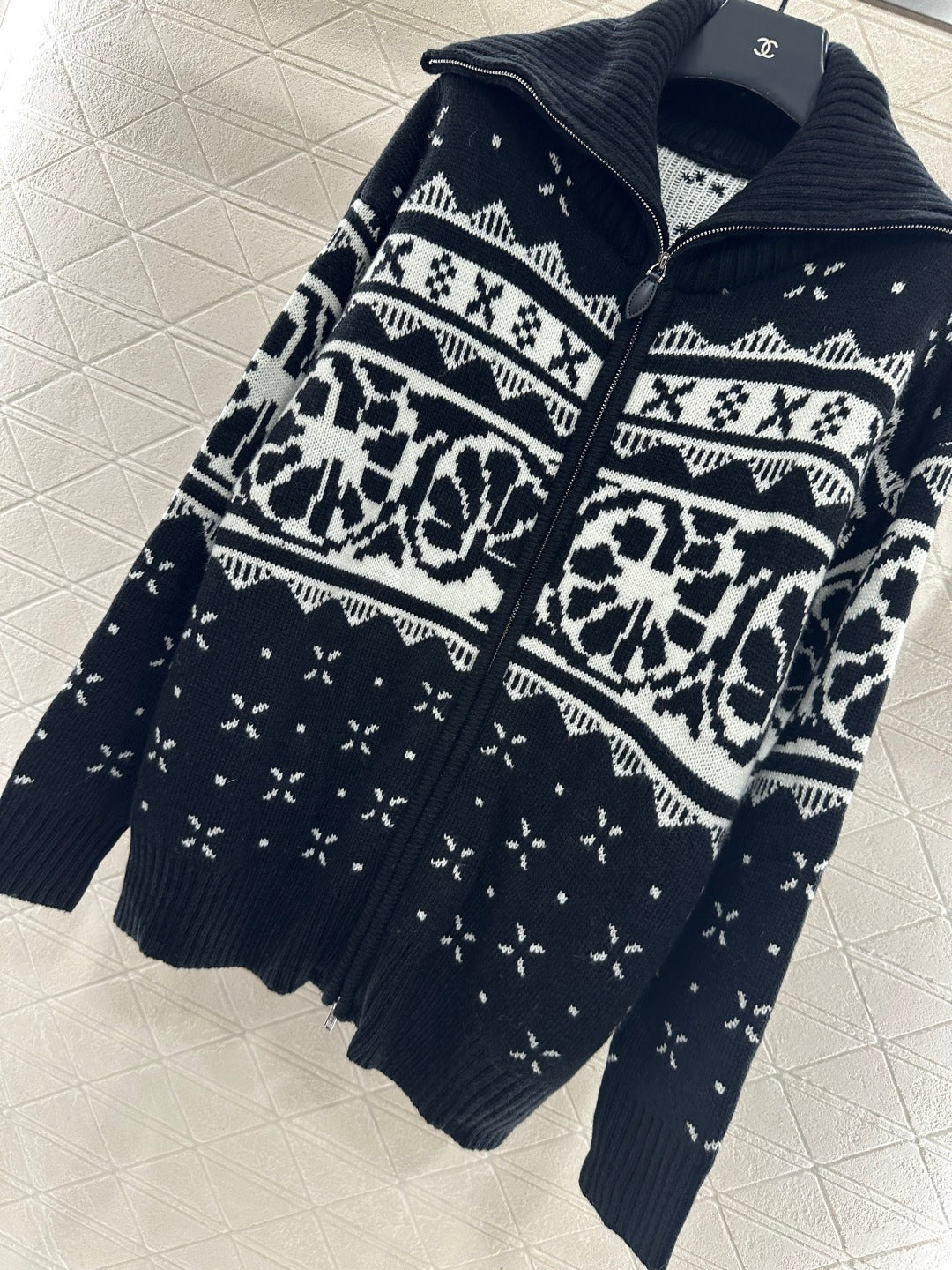 Collar Zipper Fel Island Knitted Coat