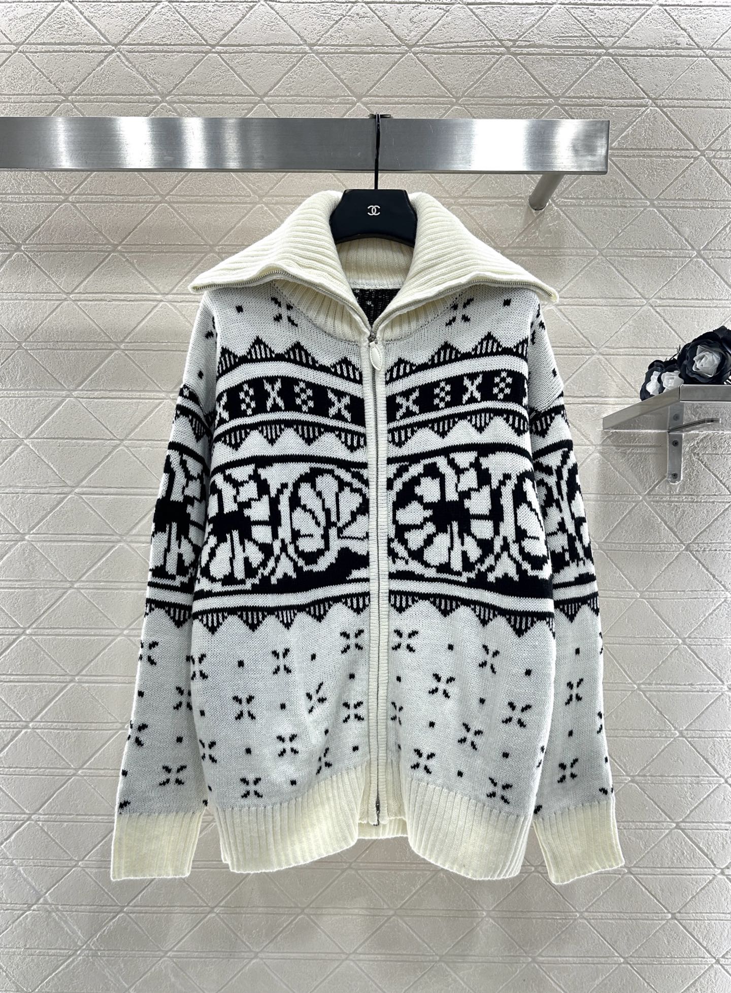 Collar Zipper Fel Island Knitted Coat
