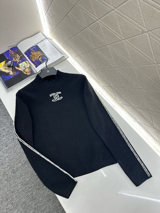 Stand up collar knitted base