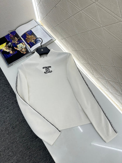 Stand up collar knitted base