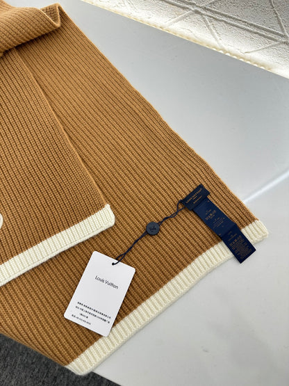 Letter logo cashmere scarf
