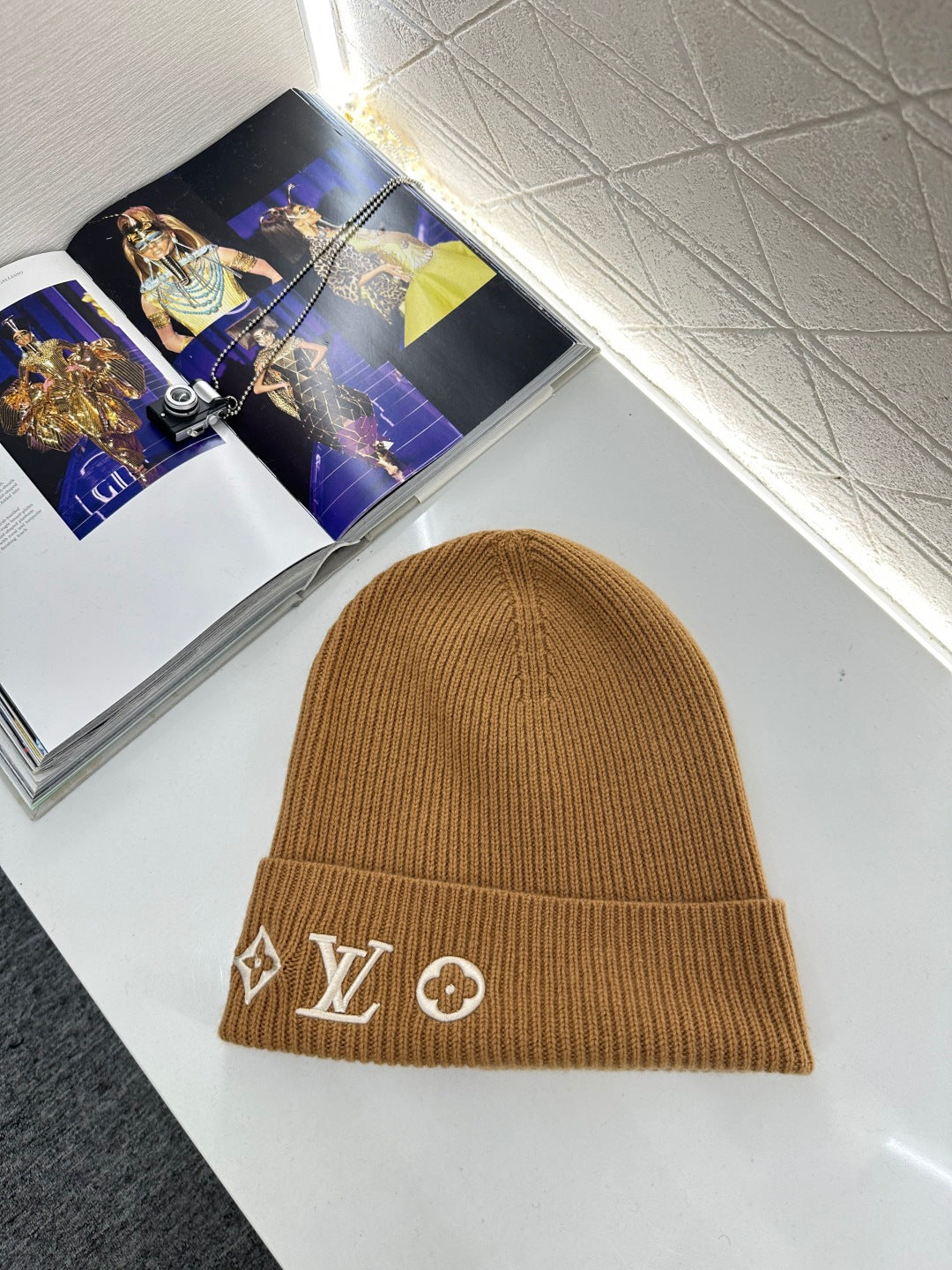 Logo cashmere knitted hat