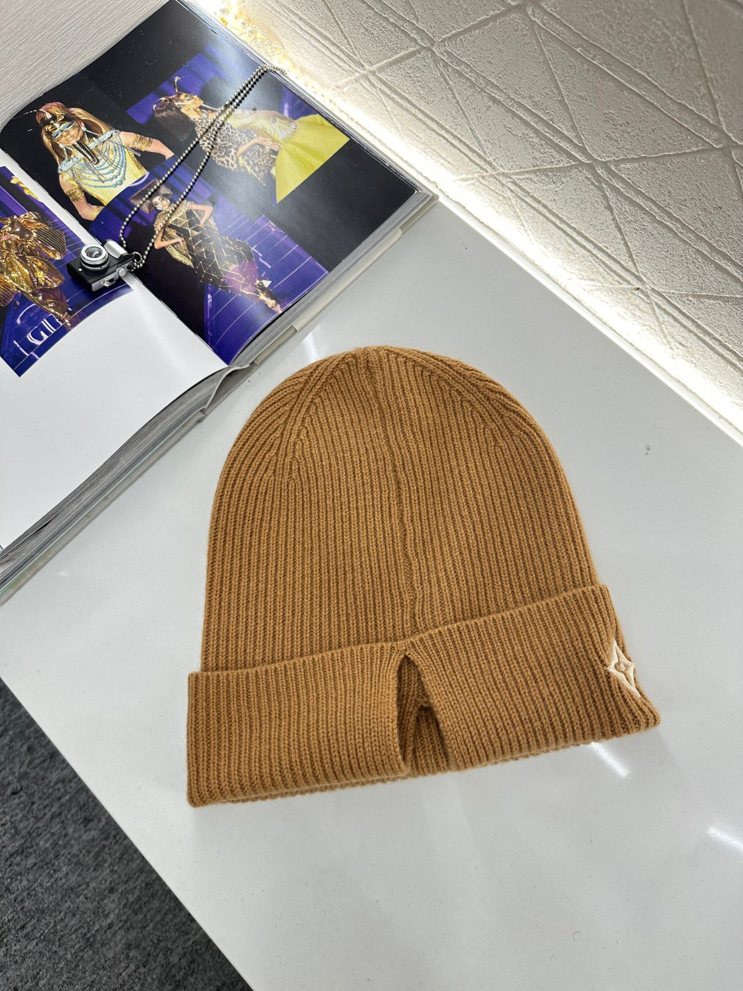 Logo cashmere knitted hat