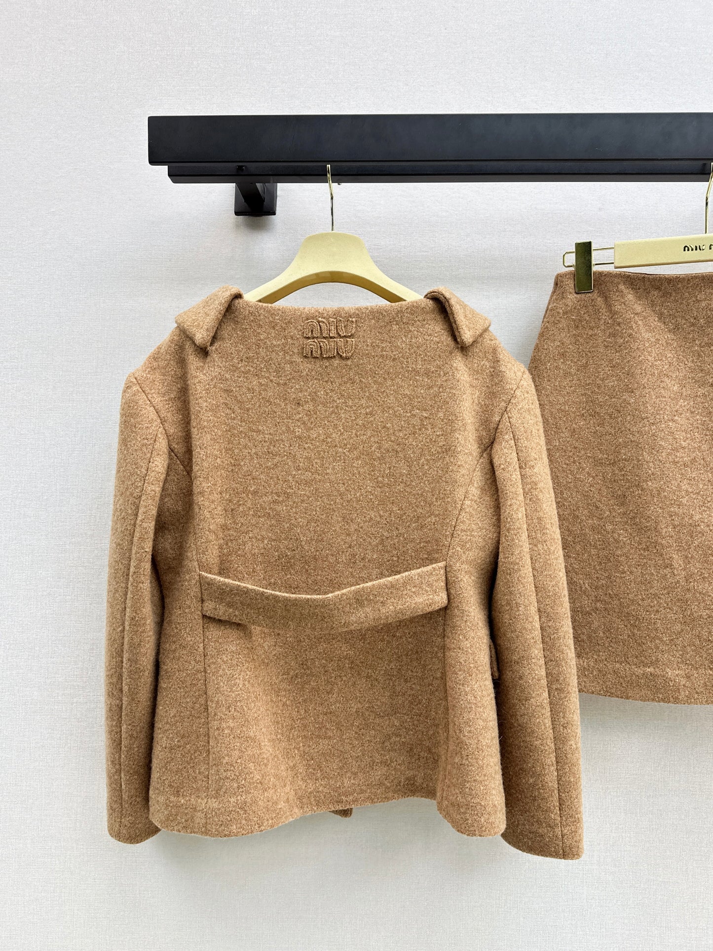 Qianjin Fengmao woolen suit