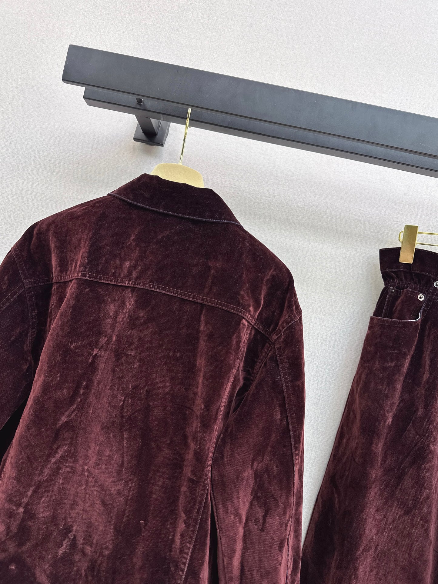 Velvet off shoulder jacket