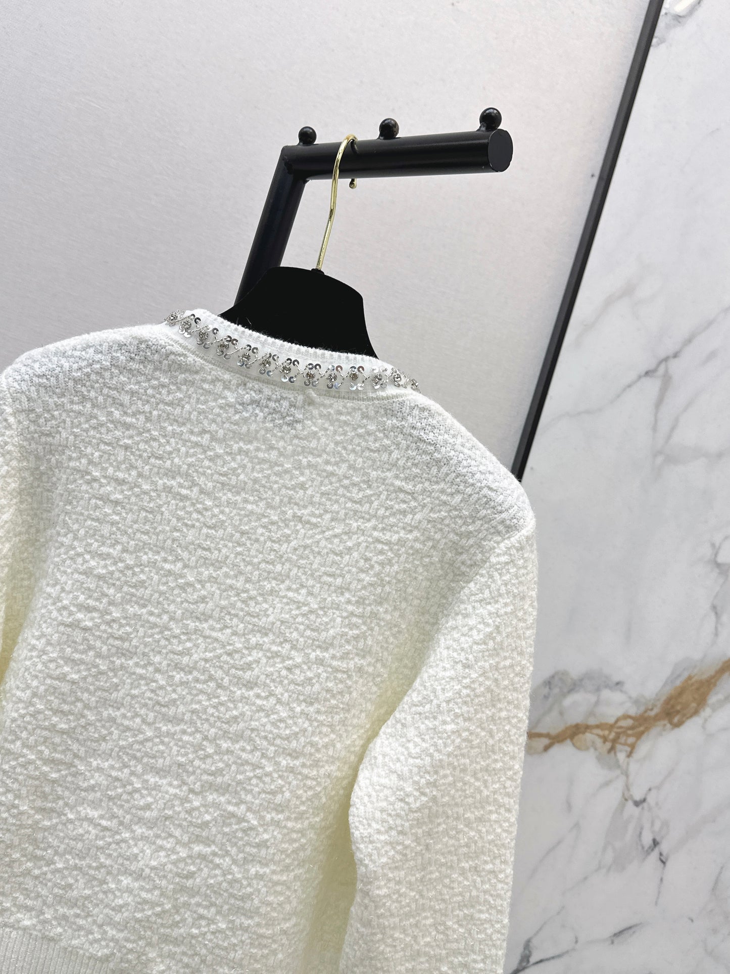 Nail drill craft round neck knitted cardigan