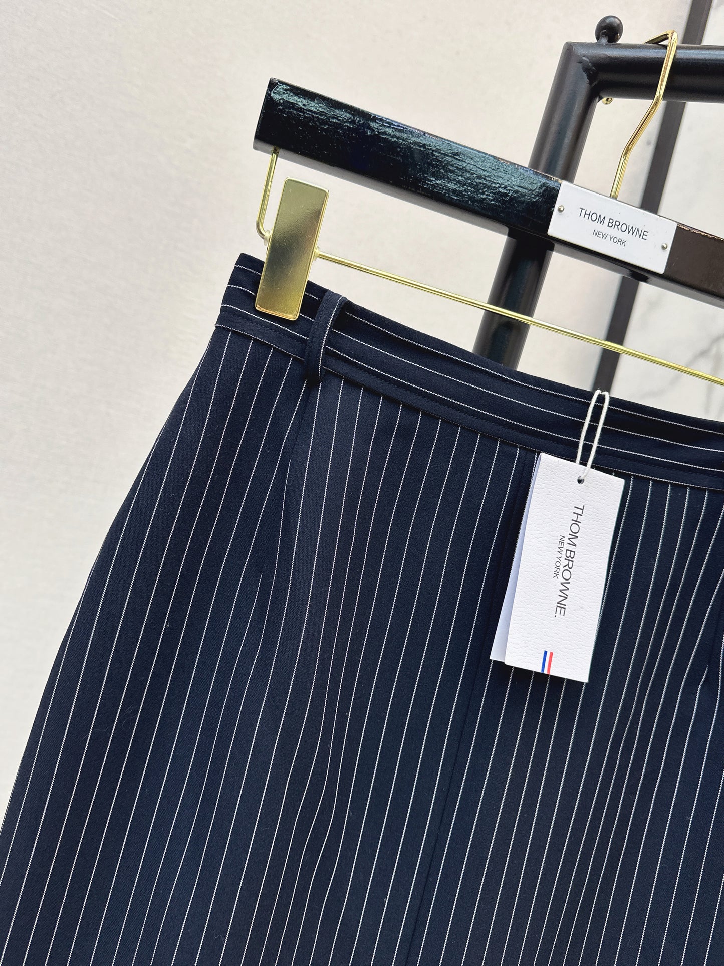 Long high waisted skirt