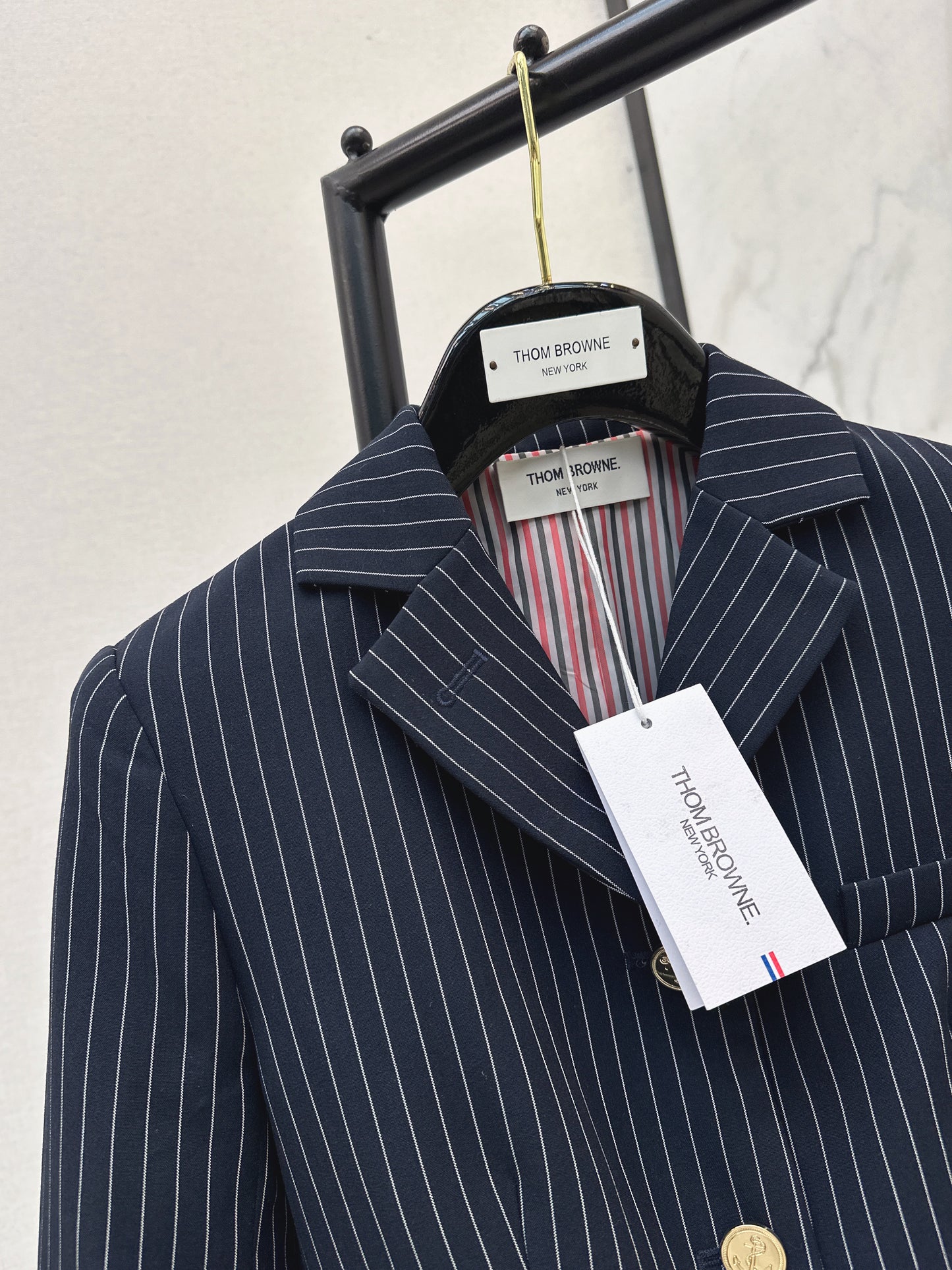 Silhouette double breasted suit jacket