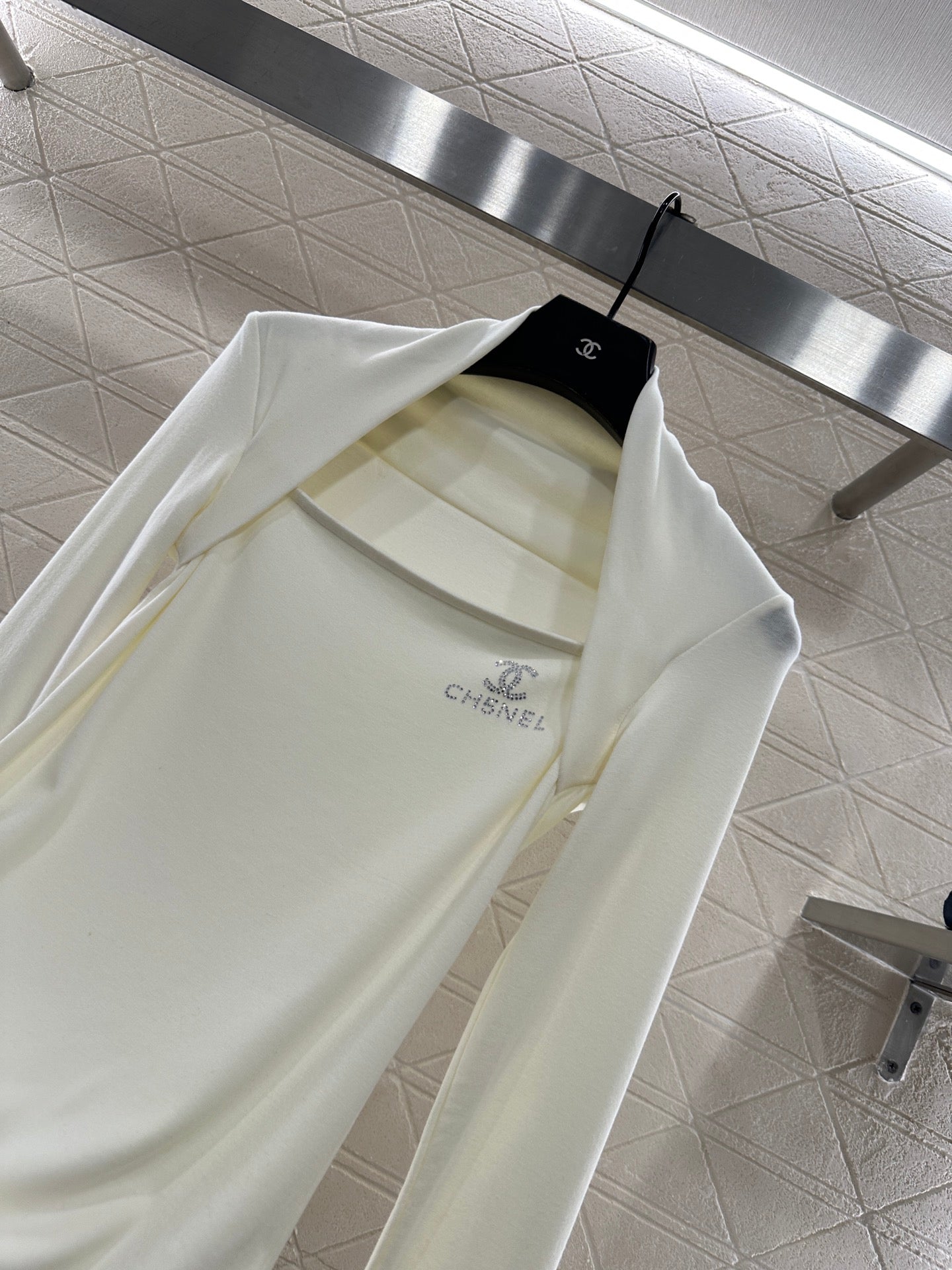 Slim fit rhinestone top