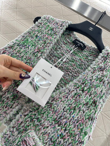 Handmade edge tied knitted vest