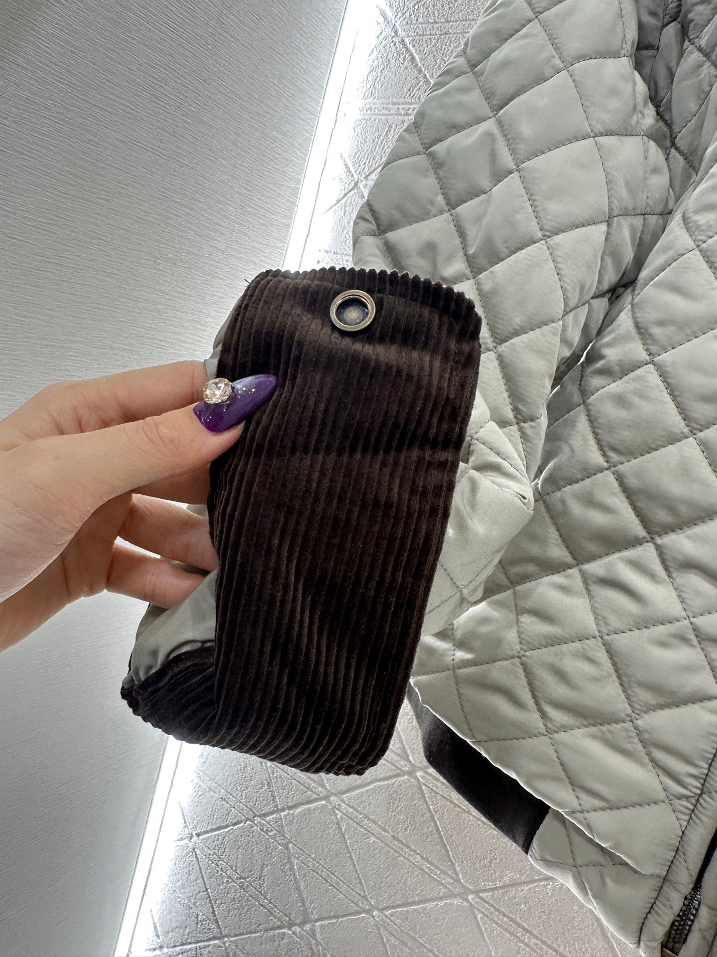 Corduroy collar diamond patterned cotton jacket