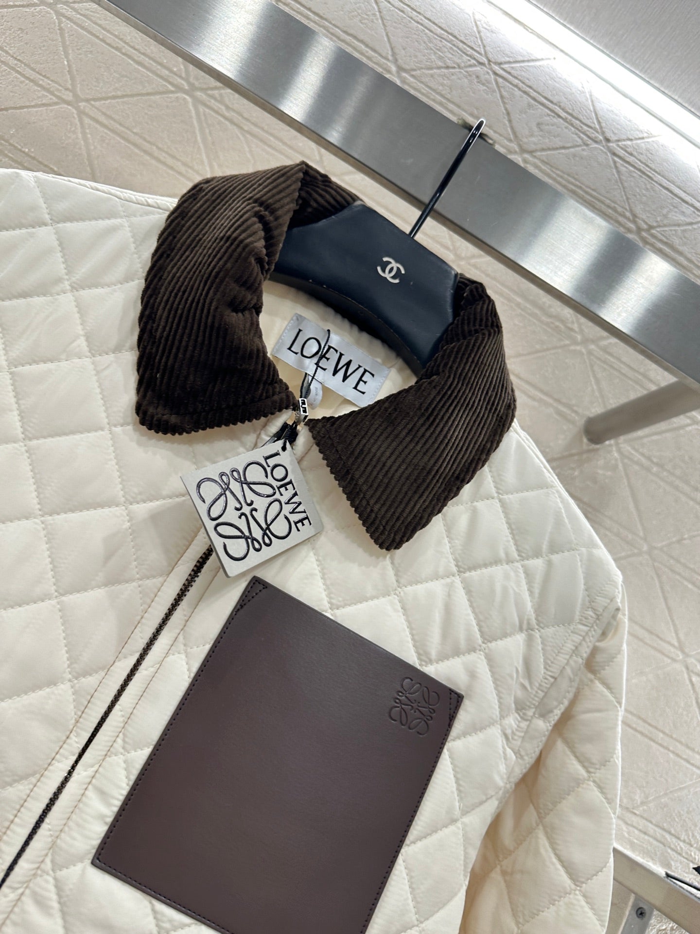 Corduroy collar diamond patterned cotton jacket