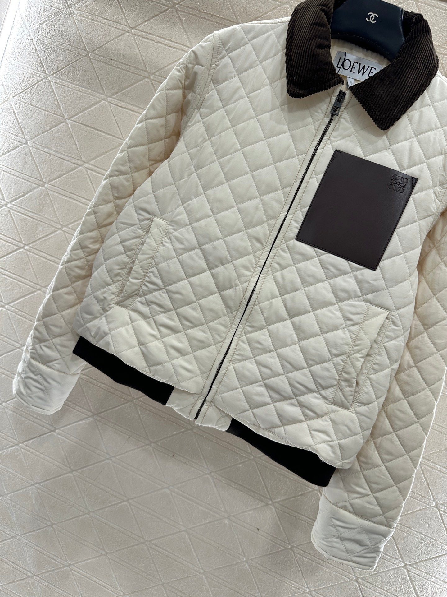 Corduroy collar diamond patterned cotton jacket