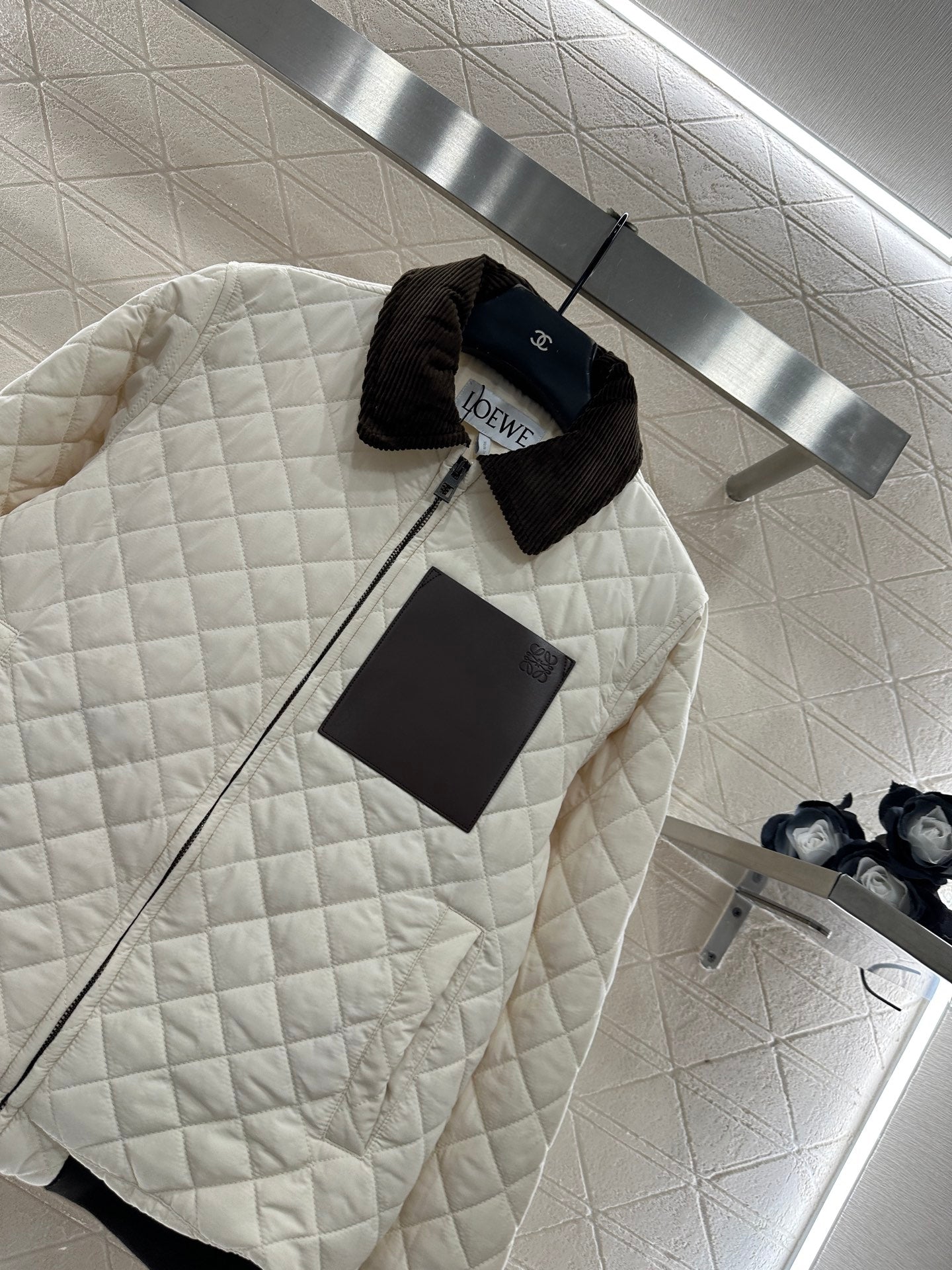 Corduroy collar diamond patterned cotton jacket