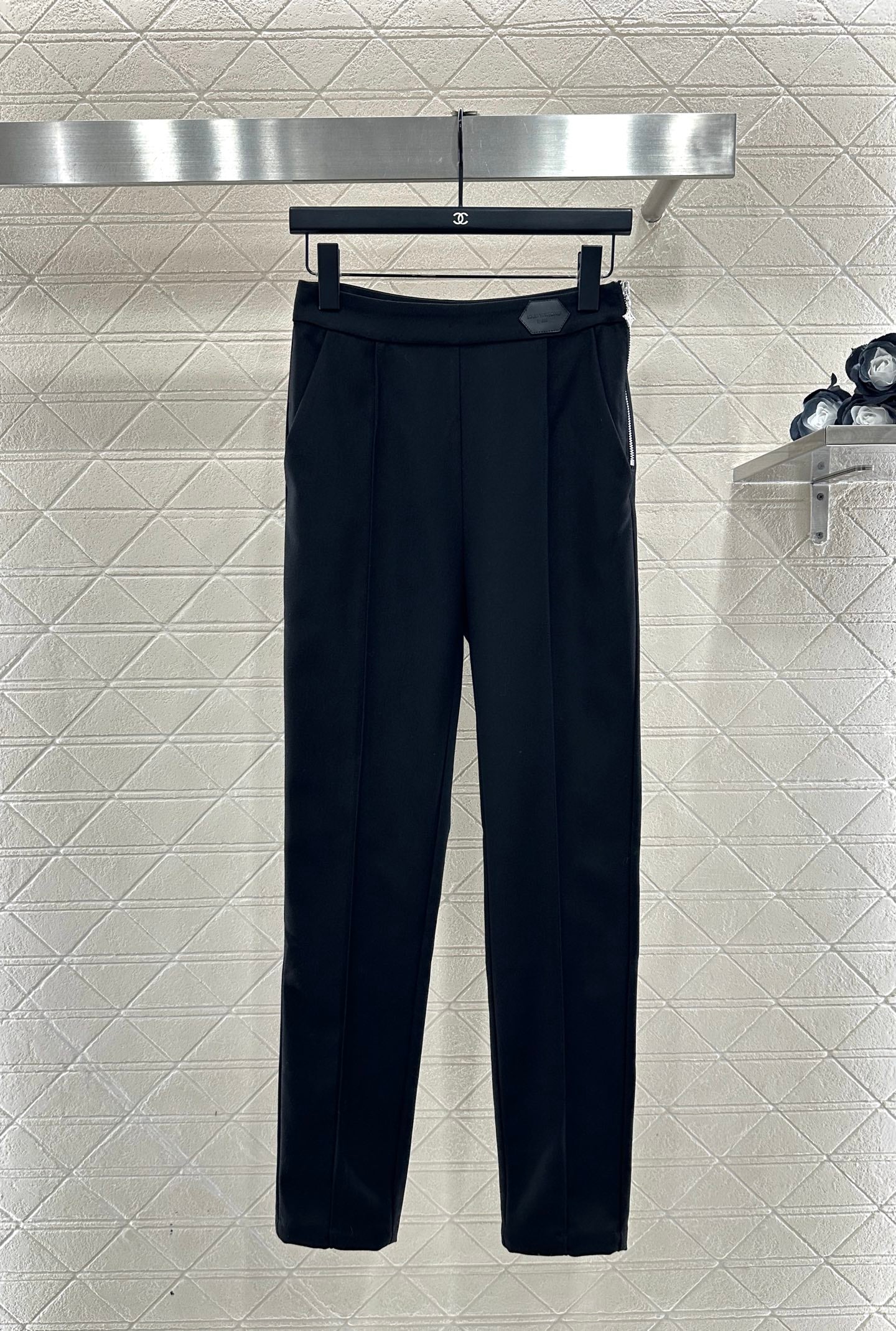 Side waist zipper high elasticity pants