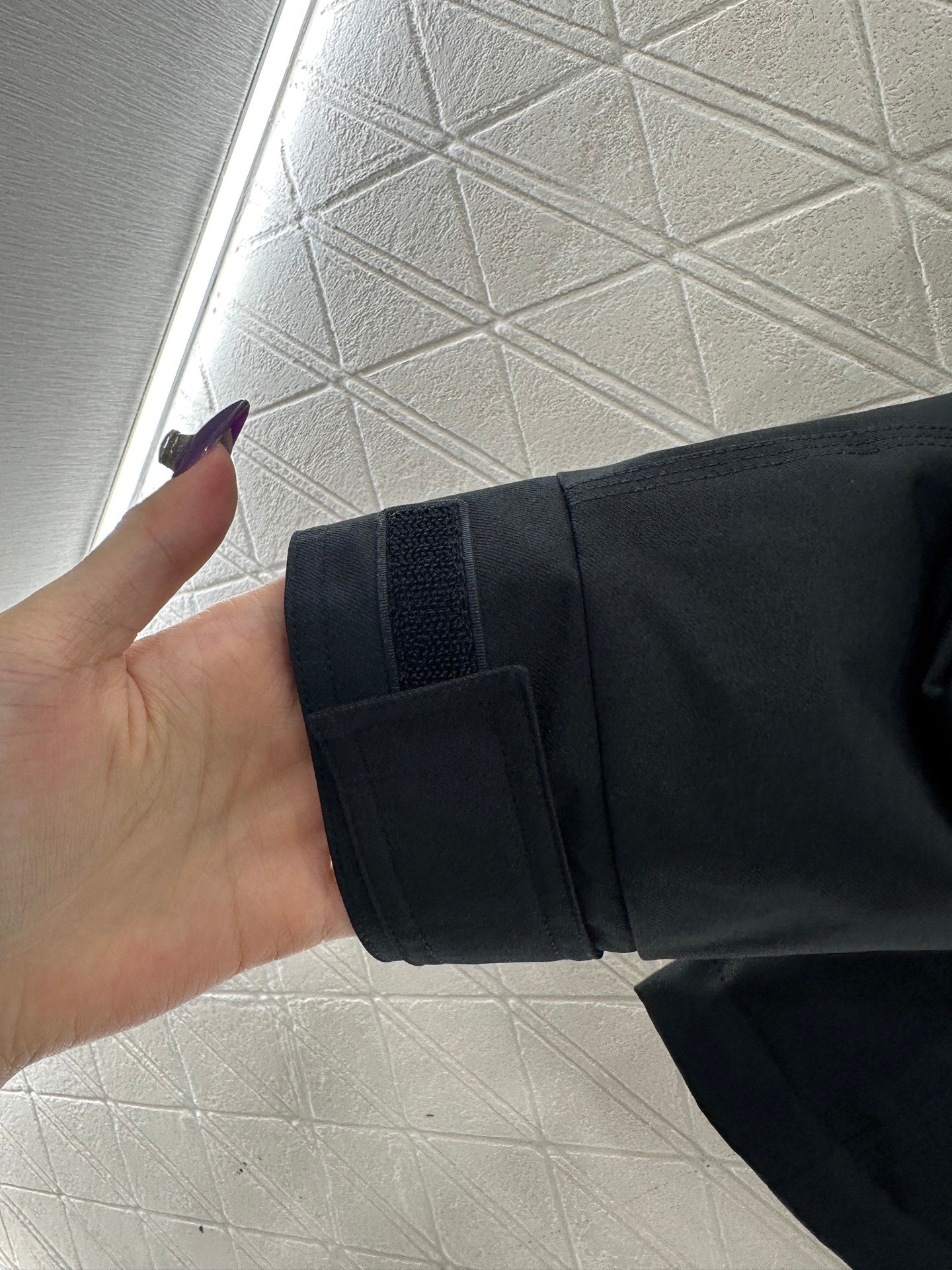 Hooded waist belt down jacket