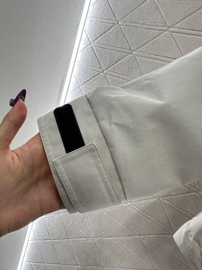 Hooded waist belt down jacket