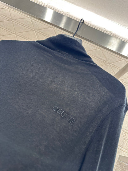 Slim fit letter high neck base shirt