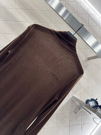 Slim fit letter high neck base shirt