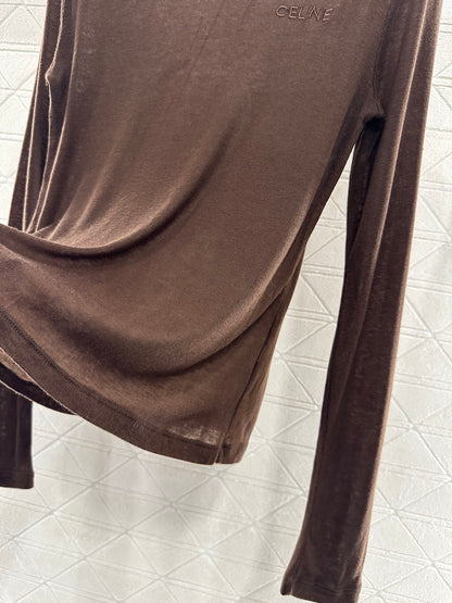 Slim fit letter high neck base shirt