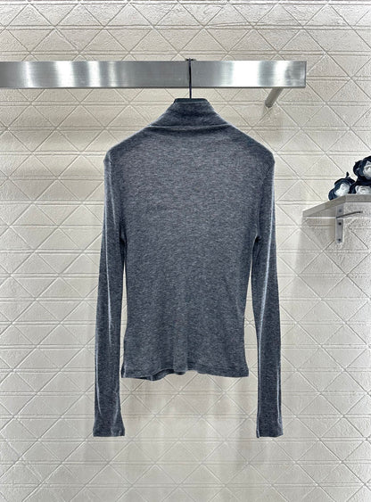 Slim fit letter high neck base shirt