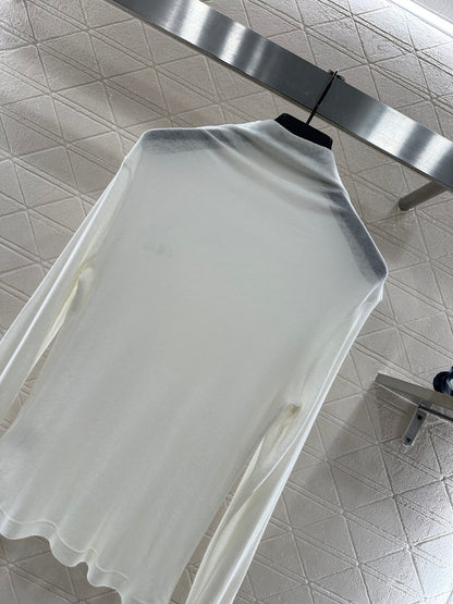 Slim fit letter high neck base shirt