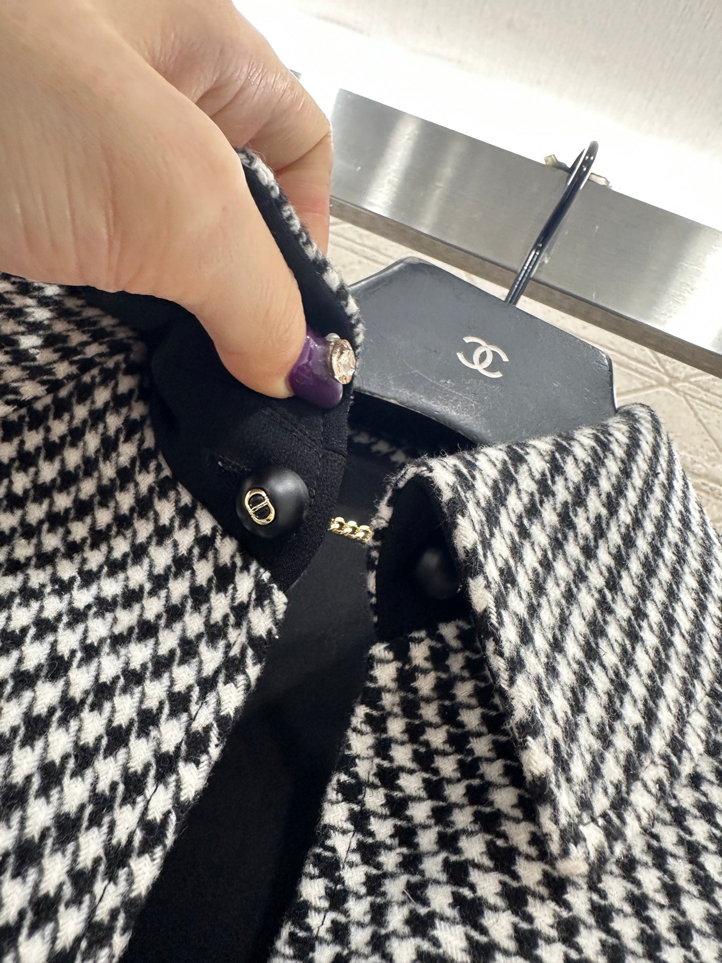 Thousand bird grid long shawl cape