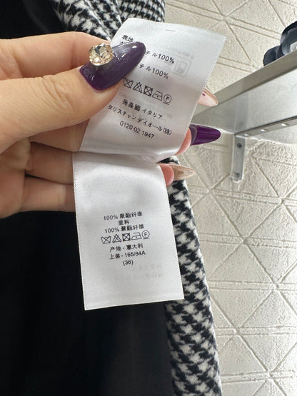 Thousand bird grid long shawl cape